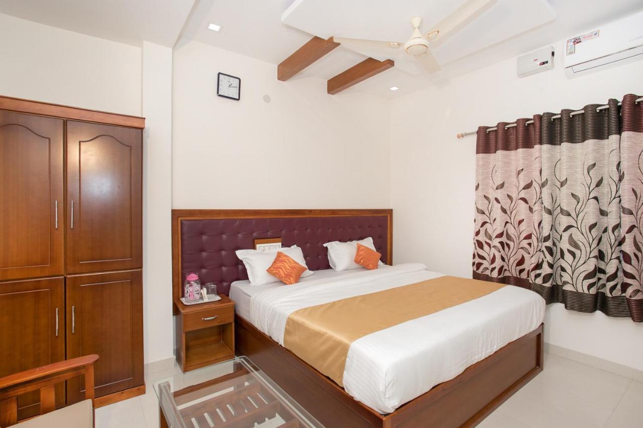 Oyo 11097 Hotel Grand Arabian Bangalore Exterior photo